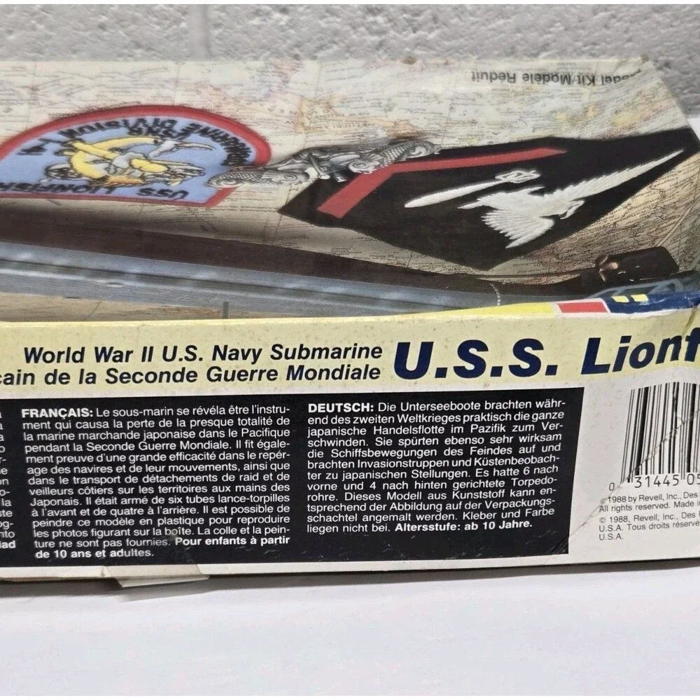 Revell 1:180 U.S.S. Lionfish Plastic Model Kit #5228 [U5]
